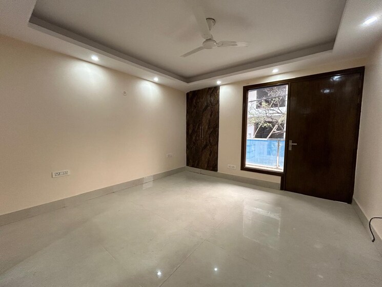 Room, saket 2 Bedroom 850 Sq.Ft. Builder Floor In Saket Delhi 9856196