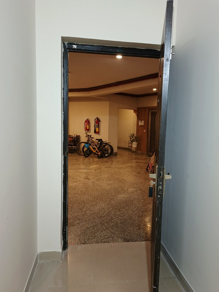 Room, jm-florence 3 Bedroom 1390 Sq.Ft. Apartment In Tech Zone 4 Greater Noida Greater Noida 9856383