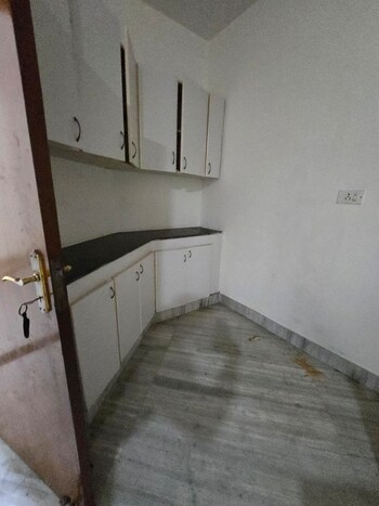 3 BHK House for Rent in Vasanth Nagar, Bangalore