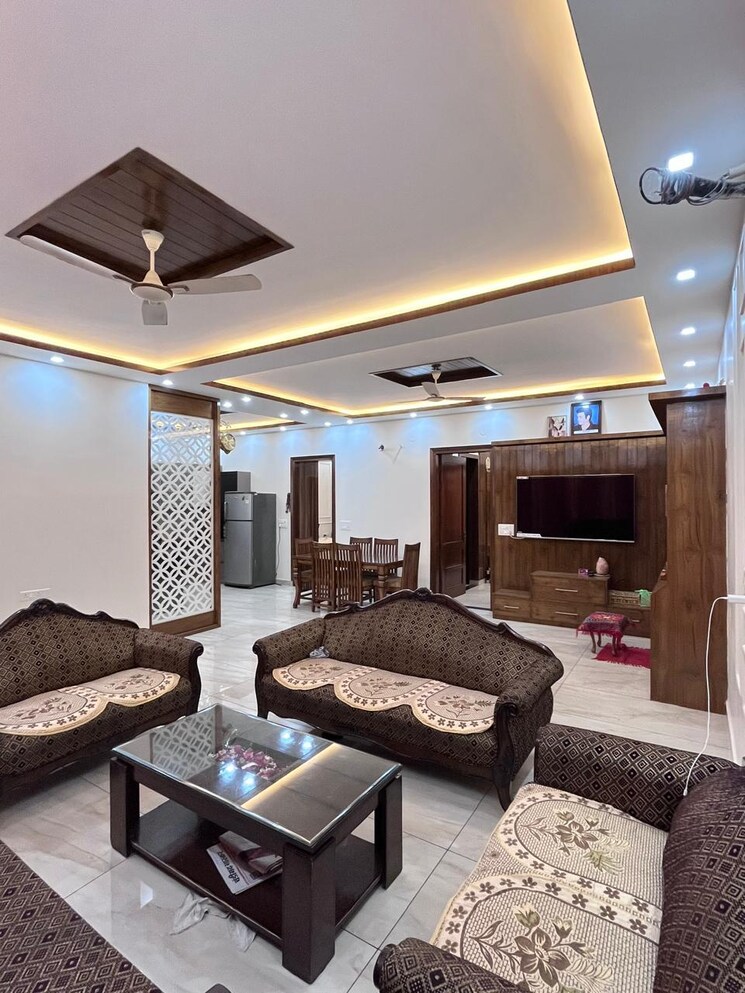 Living Room, tdi-south-extension-ii 6 Bedroom 1719 Sq.Ft. Independent House In Mohali Sector 117 Chandigarh 9857320