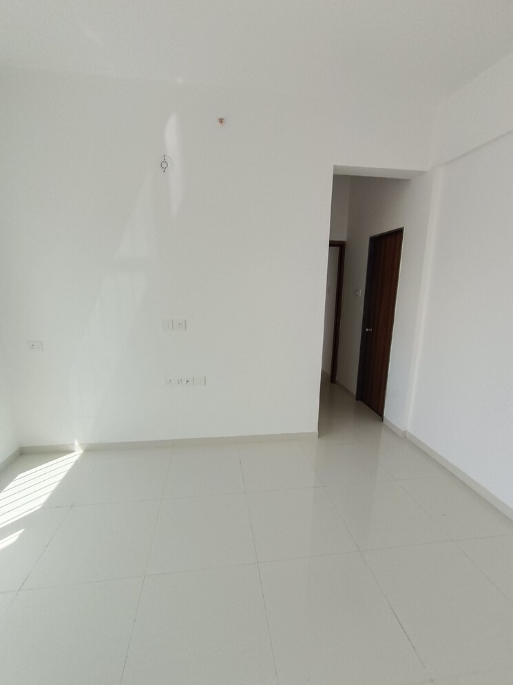 Room, runwal-the-central-park 2 Bedroom 666 Sq.Ft. Apartment In Chinchwad Pune 9857166