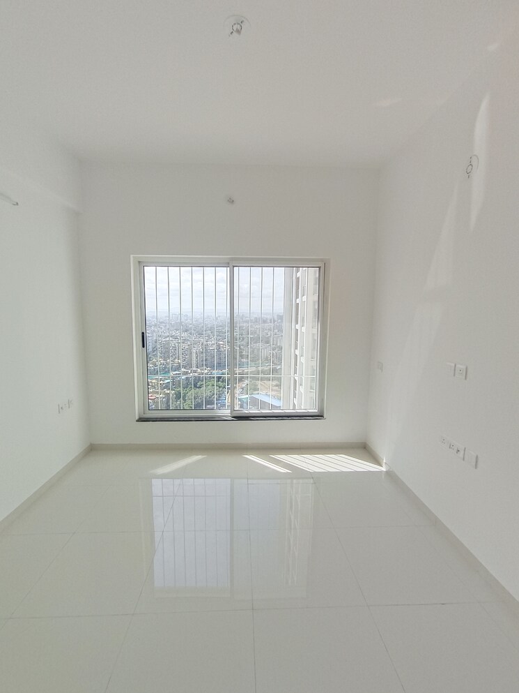 Room, runwal-the-central-park 2 Bedroom 666 Sq.Ft. Apartment In Chinchwad Pune 9857166