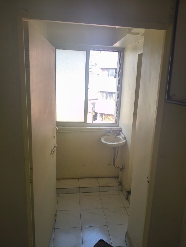 Cover Image, sadashiv peth Commercial Office Space 305 Sq.Ft. In Sadashiv Peth Pune 9861631