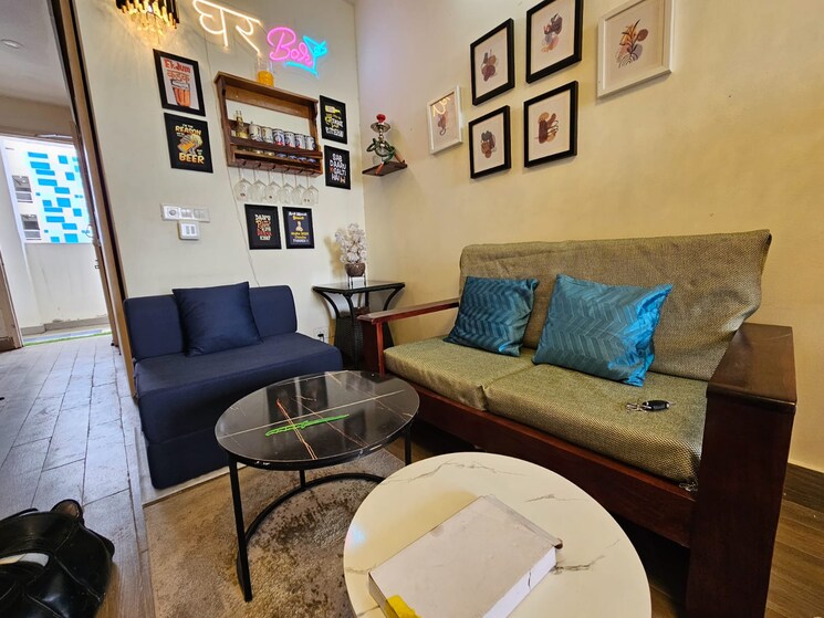 Master Bedroom, gaur-yamuna-city-gaur-suites Studio 765 Sq.Ft. Apartment In Gaur Yamuna City Greater Noida 9863716