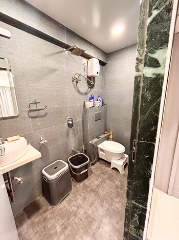 1 BHK Flat for Sale in Umerkhadi, Mumbai