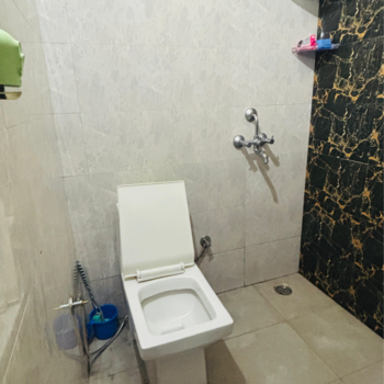 1 BHK Flat for Rent in Kharar Mohali Road, Kharar