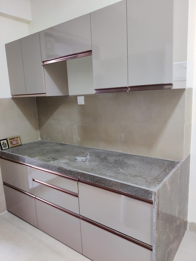 Kitchen, bhimjyani-verraton 2.5 Bedroom 990 Sq.Ft. Apartment In Manpada Thane 9864718