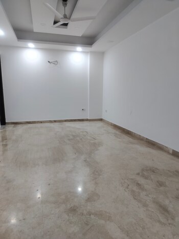 2 BHK Flat for Rent in Vasant Kunj, Delhi