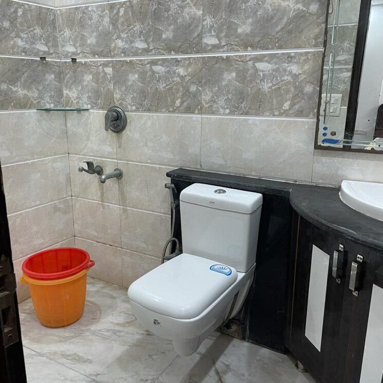 Team Area, sector 55 6+ Bedroom 375 Sq.Mt. Independent House In Sector 55 Noida 9864935