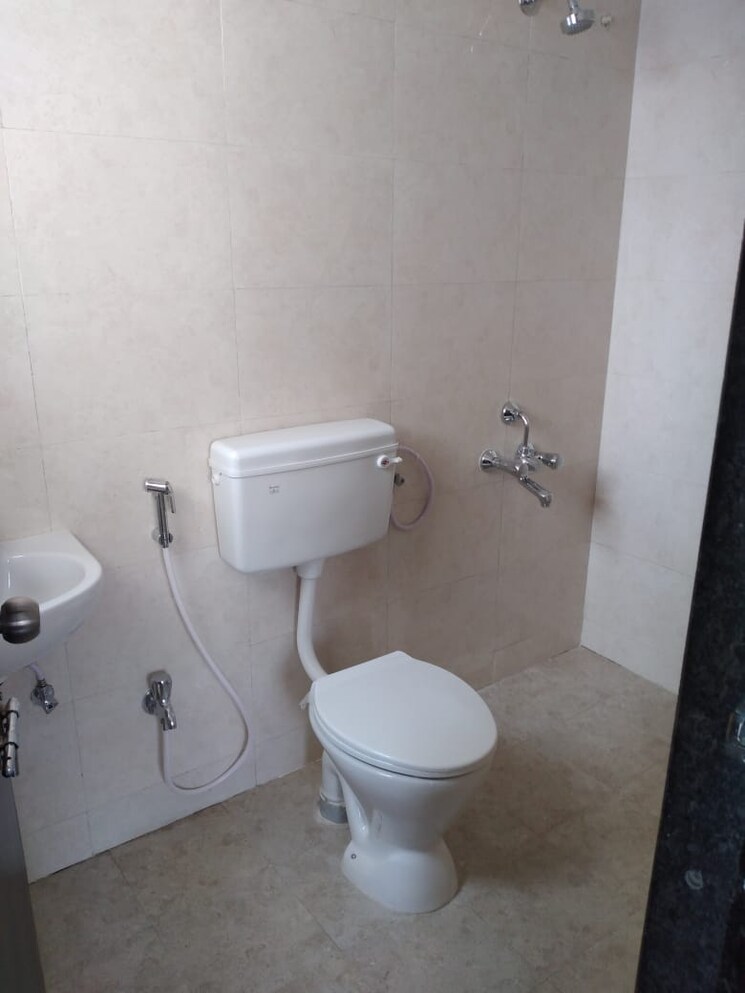 Bathroom, balewadi 1 RK 500 Sq.Ft. Apartment In Balewadi Pune 9868560