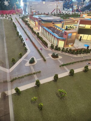  Shop – Exterior View View at The Omaxe State, Sector 19b Dwarka - for Sale