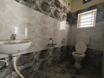 1 BHK Builder Floor for Rent in Kodihalli, Bangalore