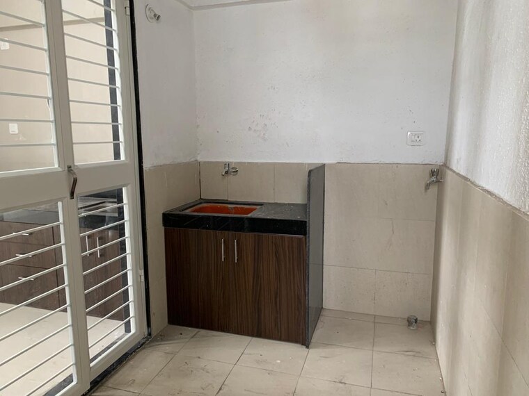 Balcony, vitthal nagar 2 Bedroom 947 Sq.Ft. Apartment In Vitthal Nagar Pune 9869156