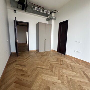 Bedroom in 4 BHK Apartment at M3M Trump Tower, Sector 65 – for Sale