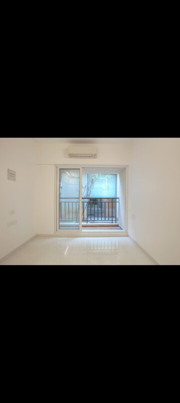 Room in 1 BHK Apartment at Dosti West County, Balkum Pada – for Sale