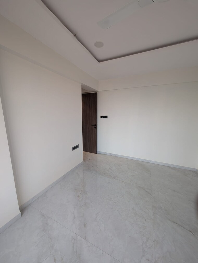 Room, gurukrupa-nirmalam 2 Bedroom 633 Sq.Ft. Apartment In Bandra East Mumbai 9868734