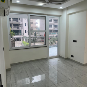 Room in 3 BHK Apartment at Ram Shanti Apartment, Sector 52 – for Rent