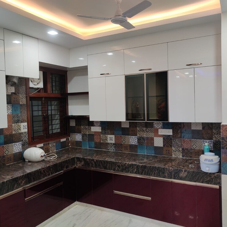 Kitchen, sector 105 2 Bedroom 900 Sq.Ft. Independent House In Sector 105 Noida 9869810