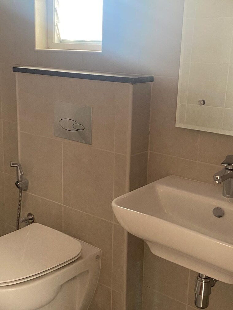 Bathroom, adarsh-greens 2 Bedroom 1006 Sq.Ft. Apartment In Kogilu Bangalore 9870026