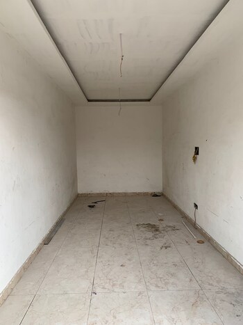 Shop for Sale in Modipuram, Meerut