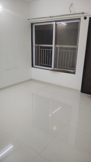Room in 1.5 BHK Apartment at Ameya Eastern Heights CHS, Chunabhatti – for Sale