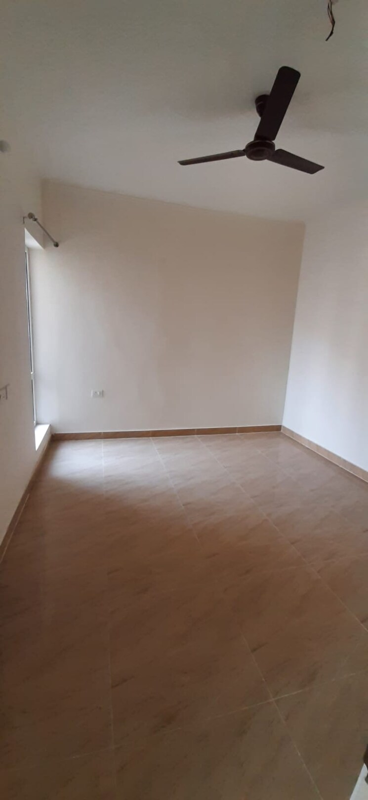 Room, amrapali-heartbeat-city 4 Bedroom 2140 Sq.Ft. Apartment In Sector 107 Noida 9849413