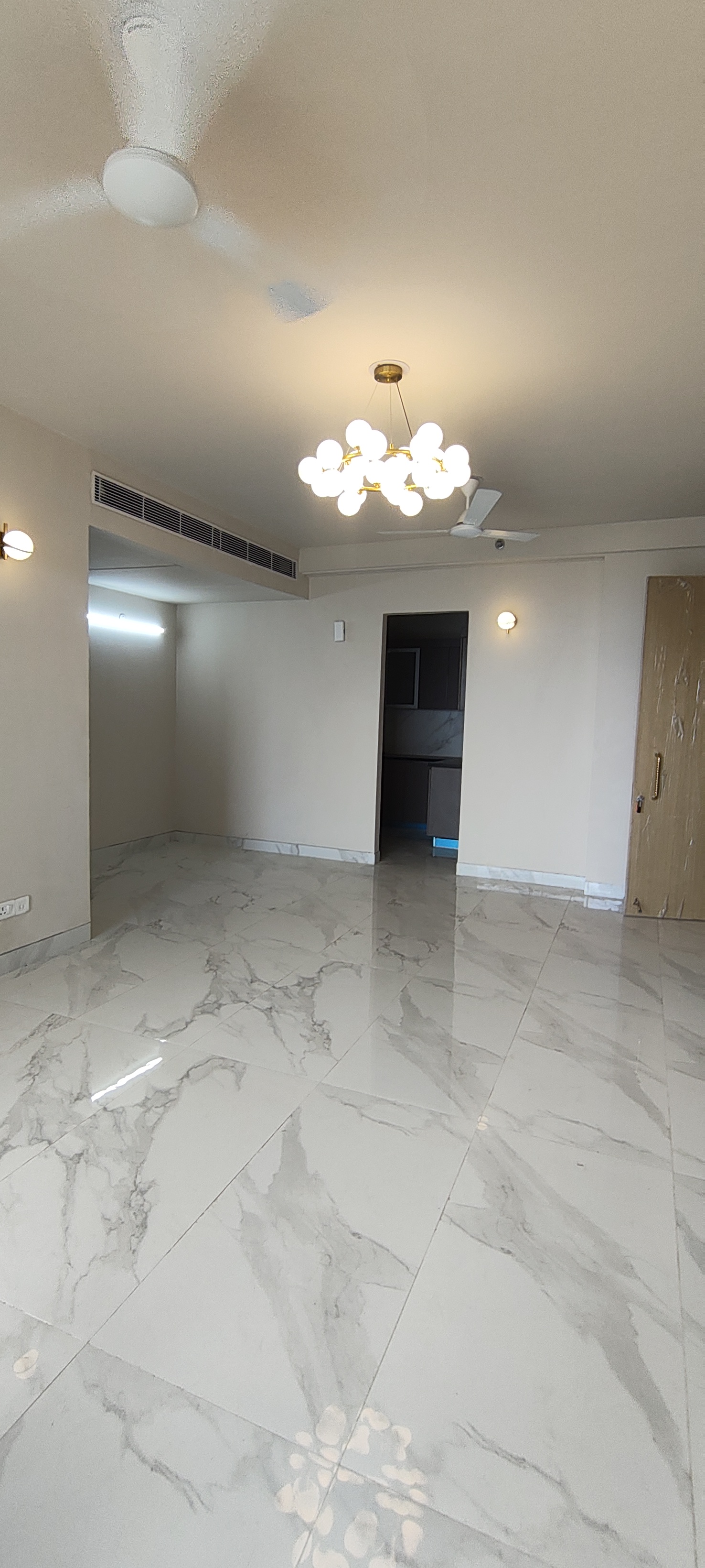 3 BHK + Servant Room,Extra Room 1828 Sq.Ft. Apartment in M3M Heights