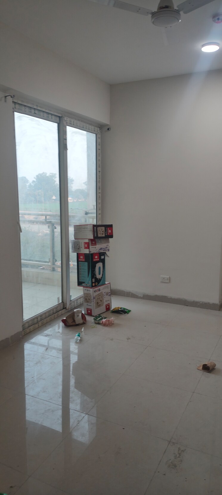 Cover Image, mahagun-meadows 3 Bedroom 1760 Sq.Ft. Apartment In Sector 150 Noida 9877011