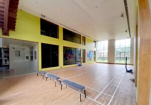 Building Lobby in 3 BHK Apartment at Sugam Morya, Tollygunge – for Sale