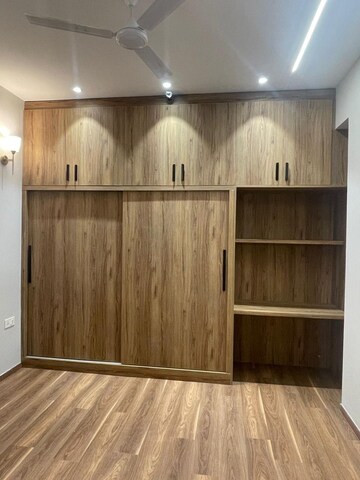 Furnished Amenities in  Apartment at Conscient Hines Elevate, Sector 59 – for Rent