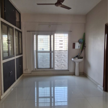 Room in 3 BHK Builder Floor at Kondapur – for Rent