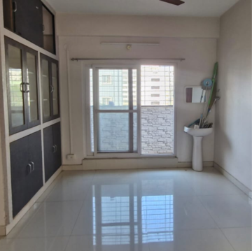 Room in 3 BHK Builder Floor at Kondapur – for Rent