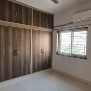 Room in  Builder Floor at Kondapur – for Rent