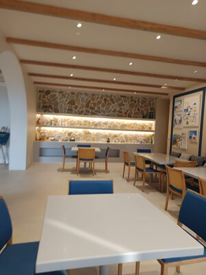  3 BHK Apartment at Wave Amore, Sector 32 – for Rent