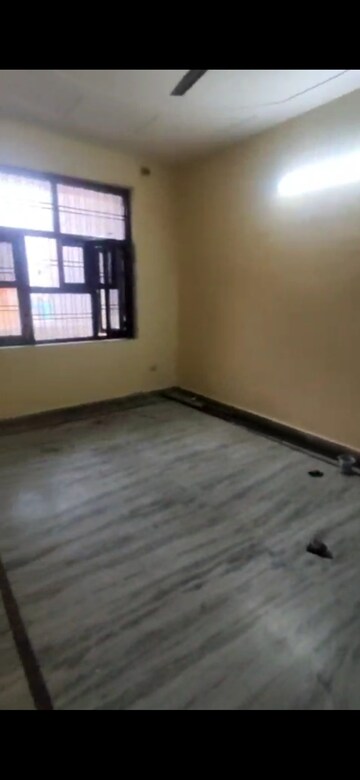 3 BHK Builder Floor For Rent in Sector 37