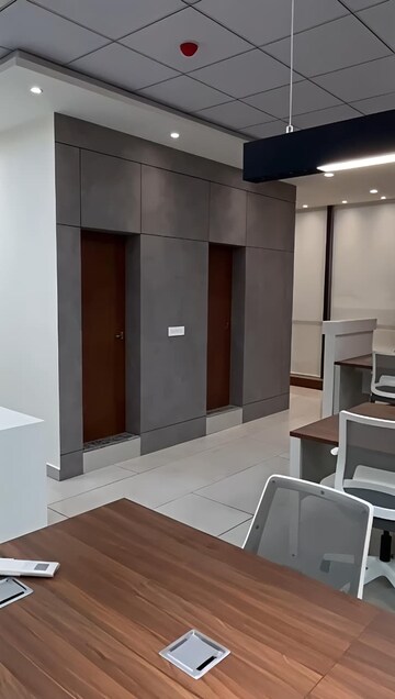   Office Space at Sector V – for Rent