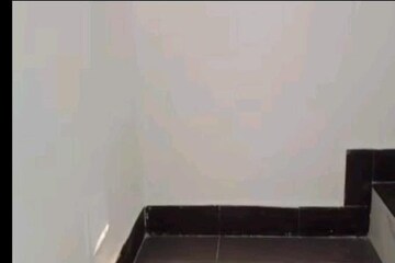 Furnished Amenities in 3 BHK Independent House at Perungalathur – for Sale