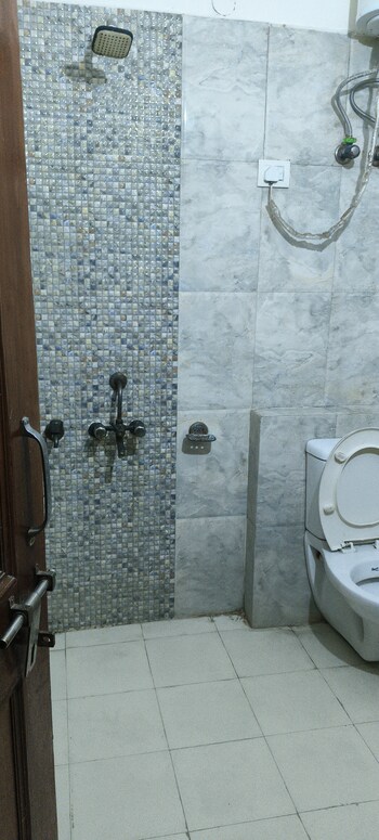 RWA Apartments Sector 53