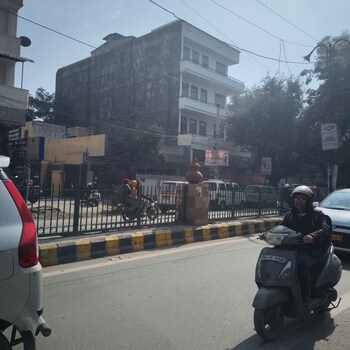 Shop for Rent in Vikas Puri, Delhi