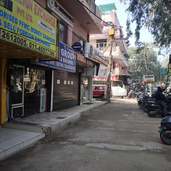 Shop for Rent in Vikas Puri, Delhi