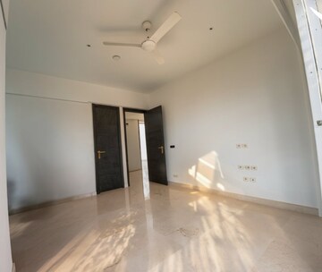 Room in 3 BHK Apartment at The Wadhwa The Nest, Andheri West – for Sale