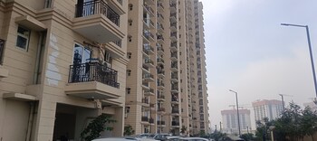 2 BHK Flat for Sale in Sector 63, Gurgaon