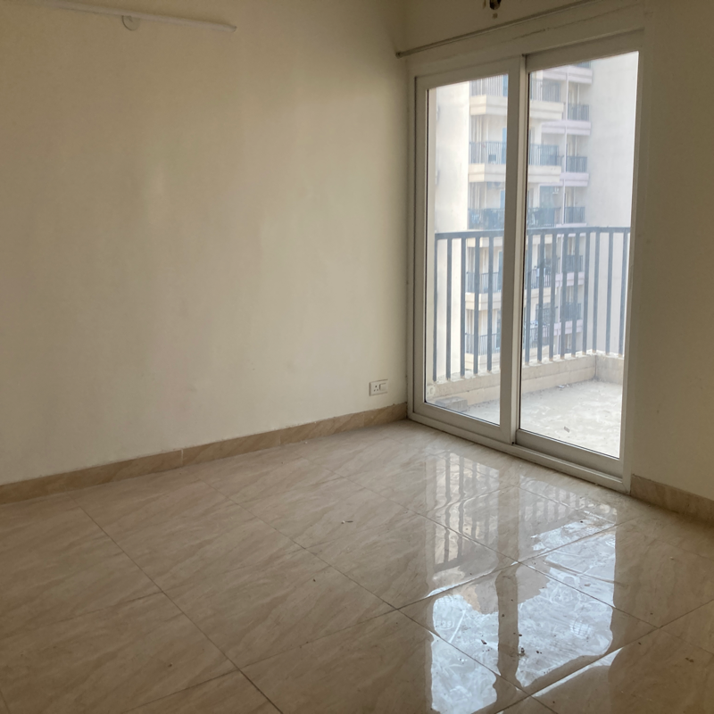 2 BHK + Study Room Apartment For Rent in Gaur Yamuna City 16th Park View