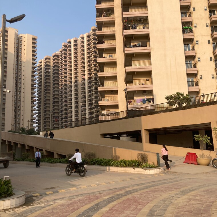 Exterior View, gaur-yamuna-city-16th-park-view 2 Bedroom 1270 Sq.Ft. Apartment In Sector 19 Yamuna Expressway Greater Noida 9881920
