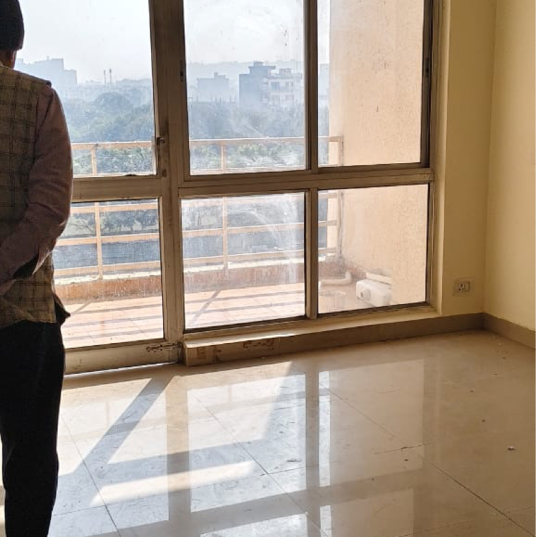 Room, terra-lavinium 3 Bedroom 740 Sq.Ft. Apartment In Sector 75 Faridabad 9882464