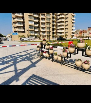 Parking in 3 BHK Apartment at Vashisht Heights, Sector 87 – for Sale