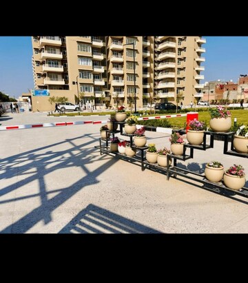 Parking in 3 BHK Apartment at Vashisht Heights, Sector 87 – for Sale