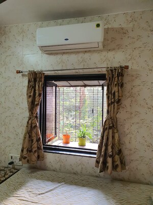 Room in 2 BHK Apartment at Dudhsagar Apartment, Goregaon East – for Rent