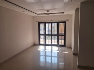 Room in 3 BHK Apartment at Ramky Utsav Apartments, Sanjay Nagar – for Rent