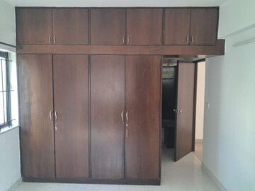 Room in 3 BHK Apartment at Ramky Utsav Apartments, Sanjay Nagar – for Rent